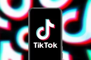 تیک‌تاک ظاهراً اپ رقیب اینستاگرام را با نام TikTok Notes عرضه می‌کند